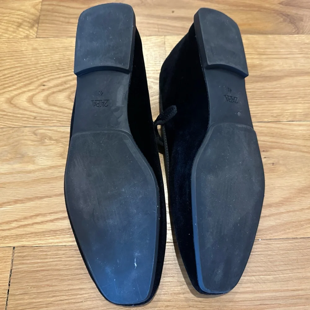 Zara Black Velvet Loafers with Strap - Picture 8 of 9